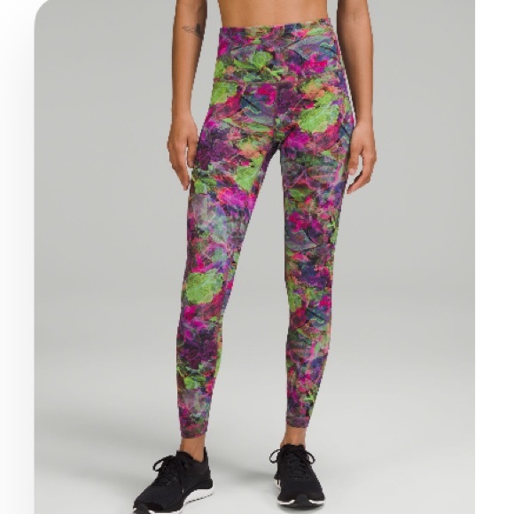 lululemon athletica Pants - Lululemon Wunder Train High Rise leggings 25”
